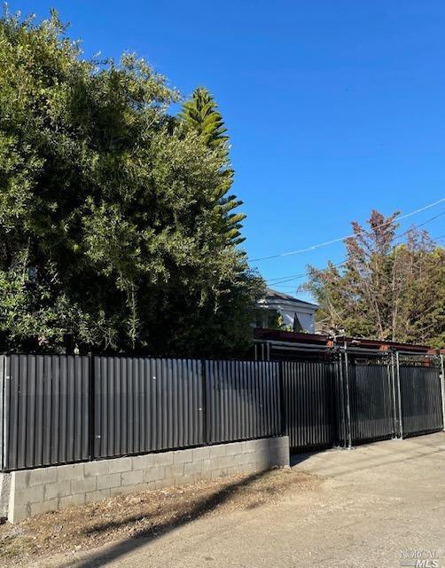 531 York Street Vallejo CA 94590