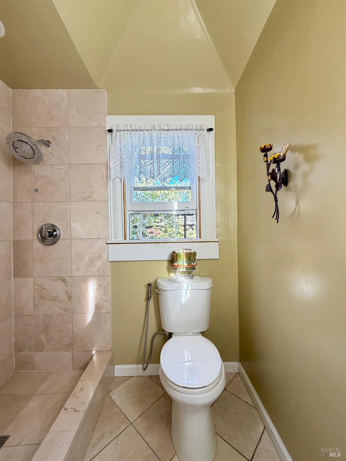 531 York Street Vallejo CA 94590