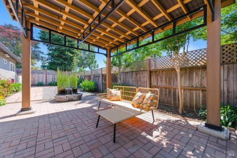 1931 Marin Drive Santa Rosa CA 95405