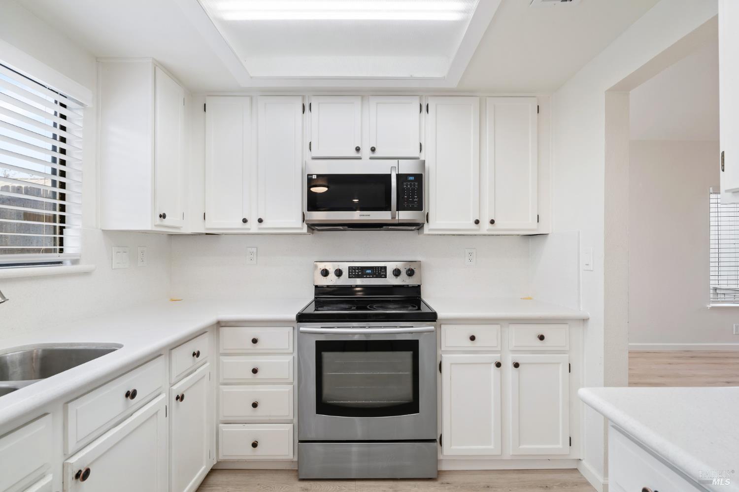 2454 Vista Grande Fairfield CA 94534