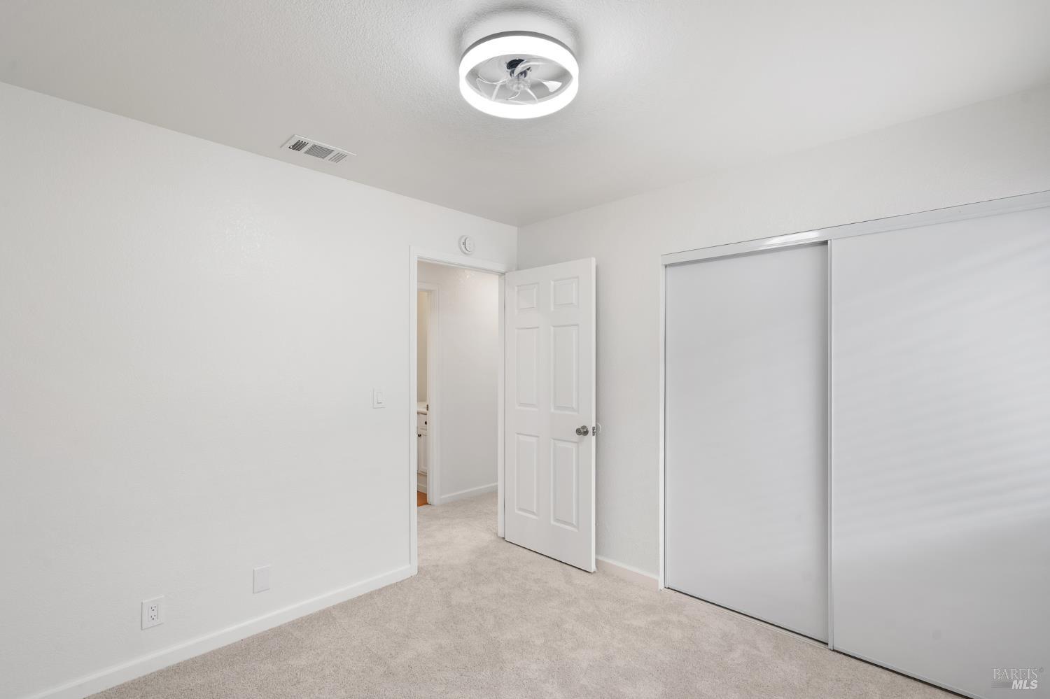 2454 Vista Grande Fairfield CA 94534