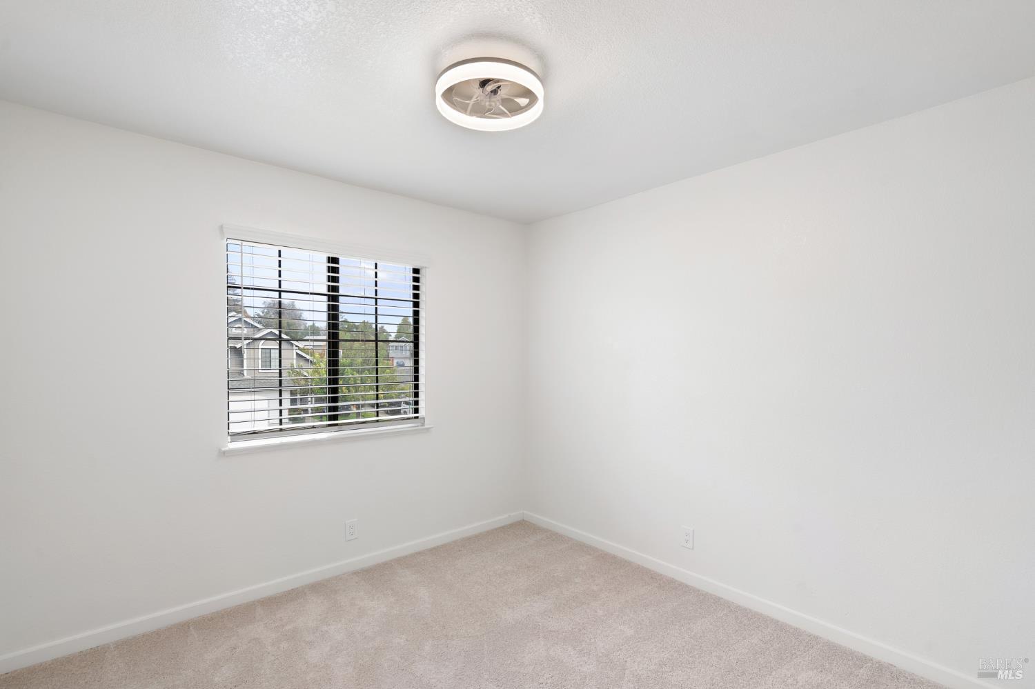 2454 Vista Grande Fairfield CA 94534