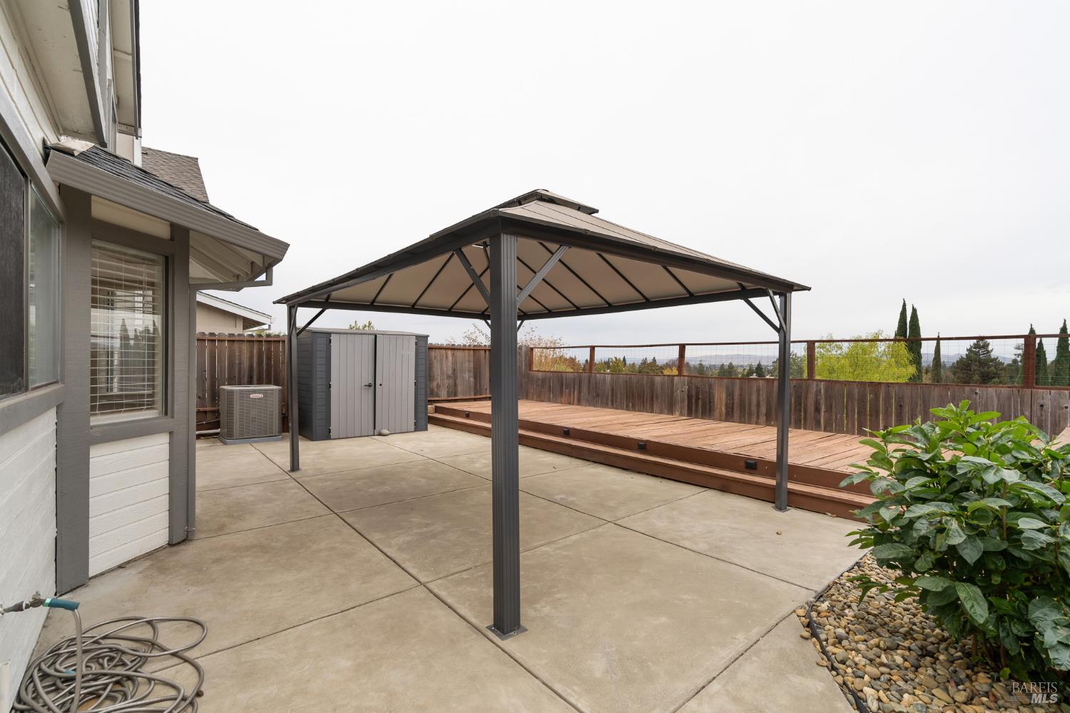2454 Vista Grande Fairfield CA 94534