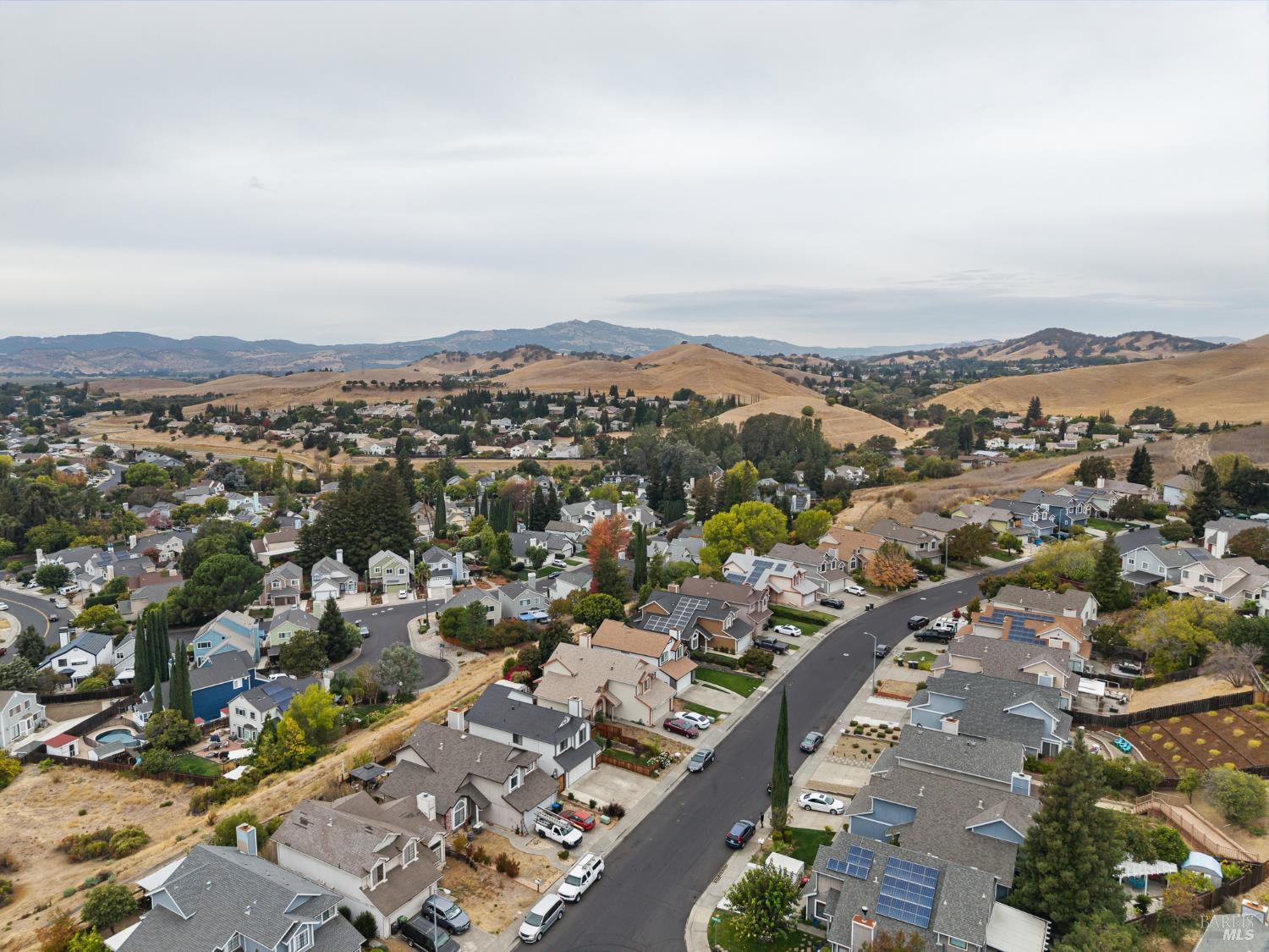 2454 Vista Grande Fairfield CA 94534