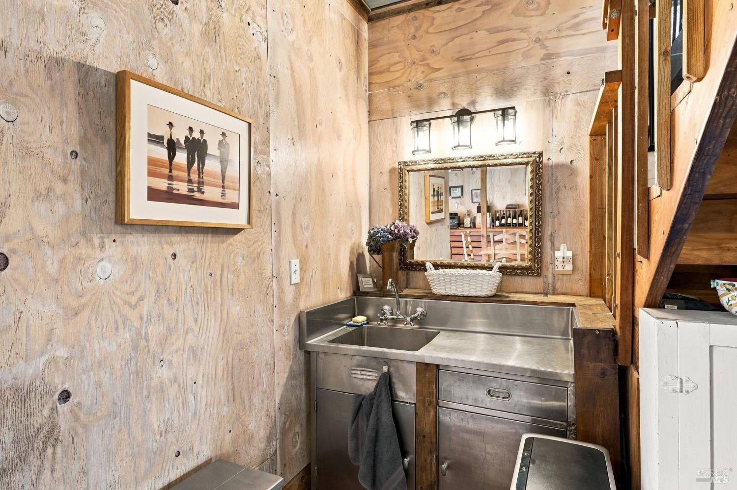1750 Lytton Springs Road Healdsburg CA 95448