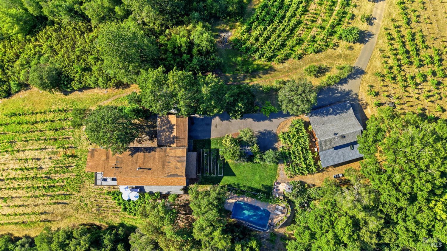1750 Lytton Springs Road Healdsburg CA 95448