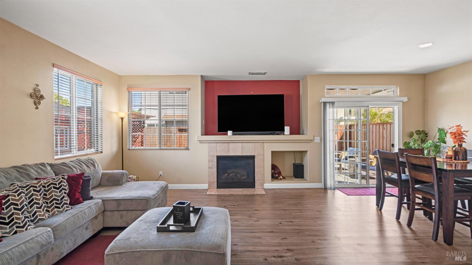 2581 Smith Lane Fairfield CA 94533