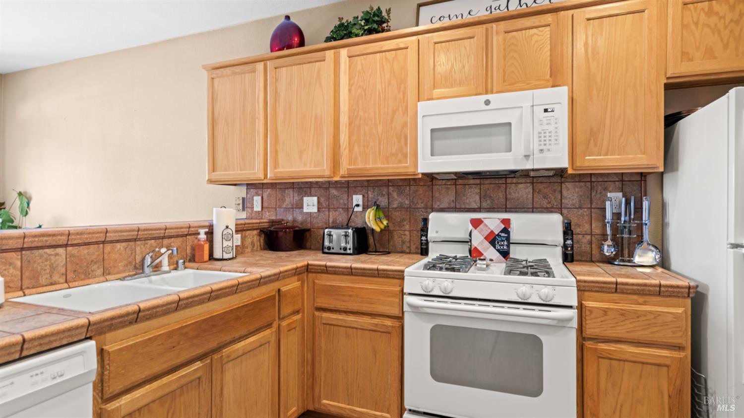 2581 Smith Lane Fairfield CA 94533