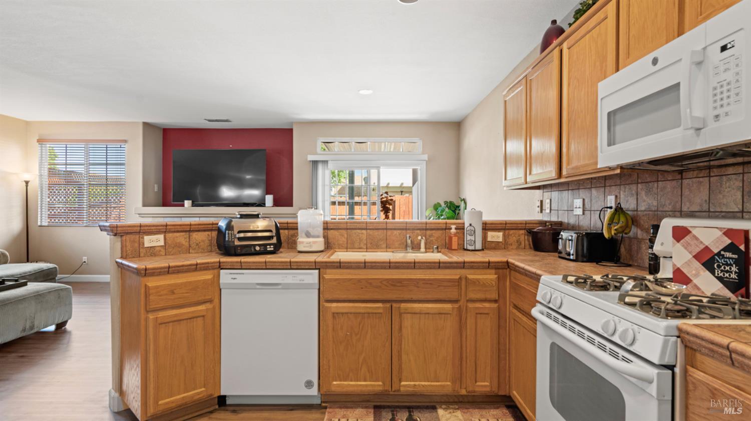 2581 Smith Lane Fairfield CA 94533