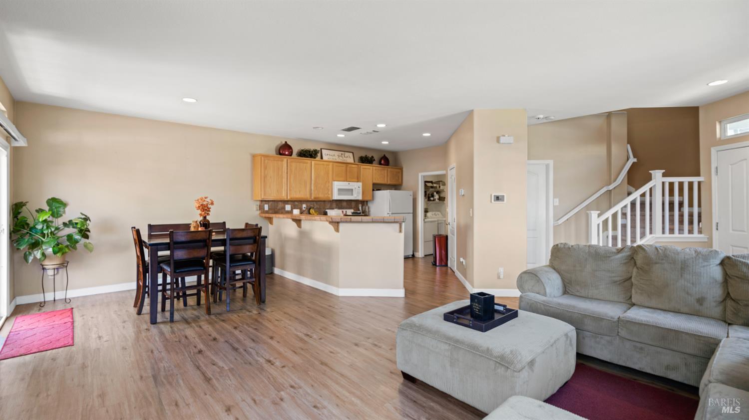 2581 Smith Lane Fairfield CA 94533
