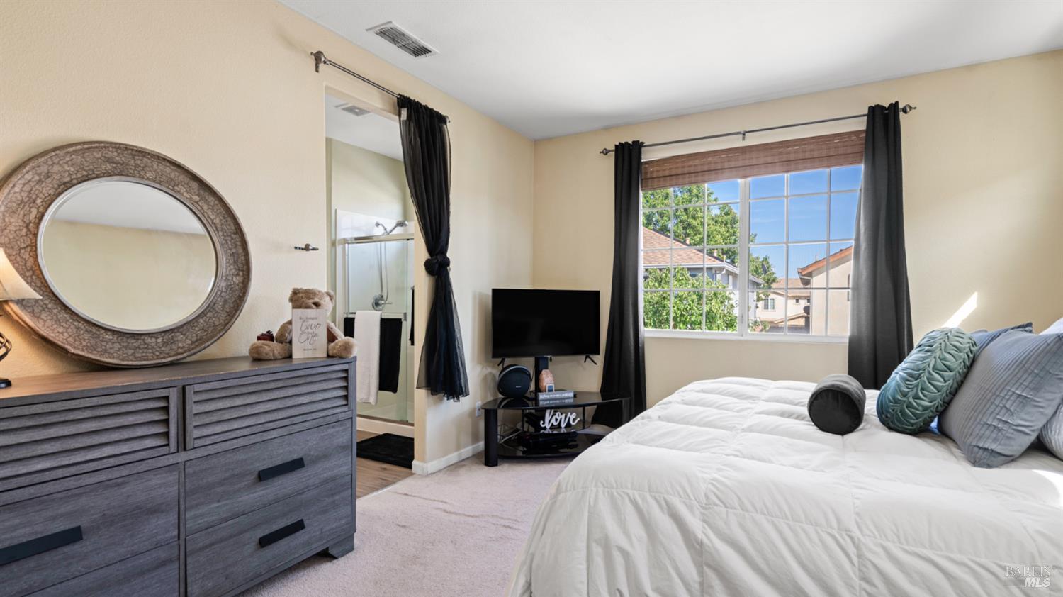 2581 Smith Lane Fairfield CA 94533