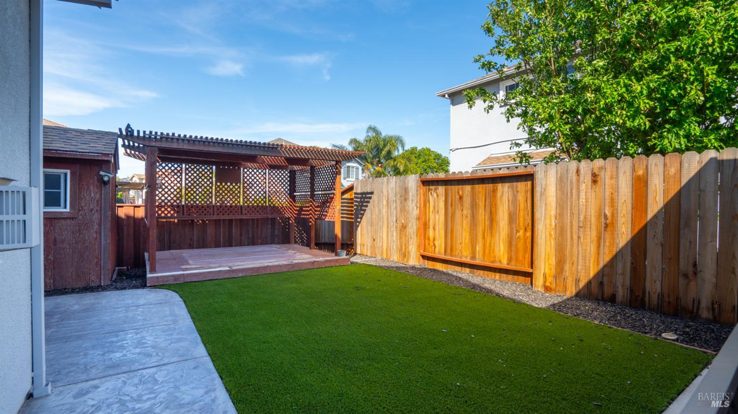 2581 Smith Lane Fairfield CA 94533