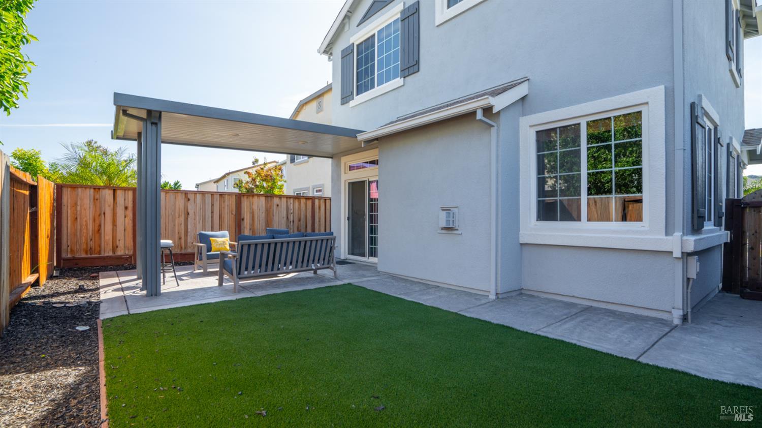 2581 Smith Lane Fairfield CA 94533