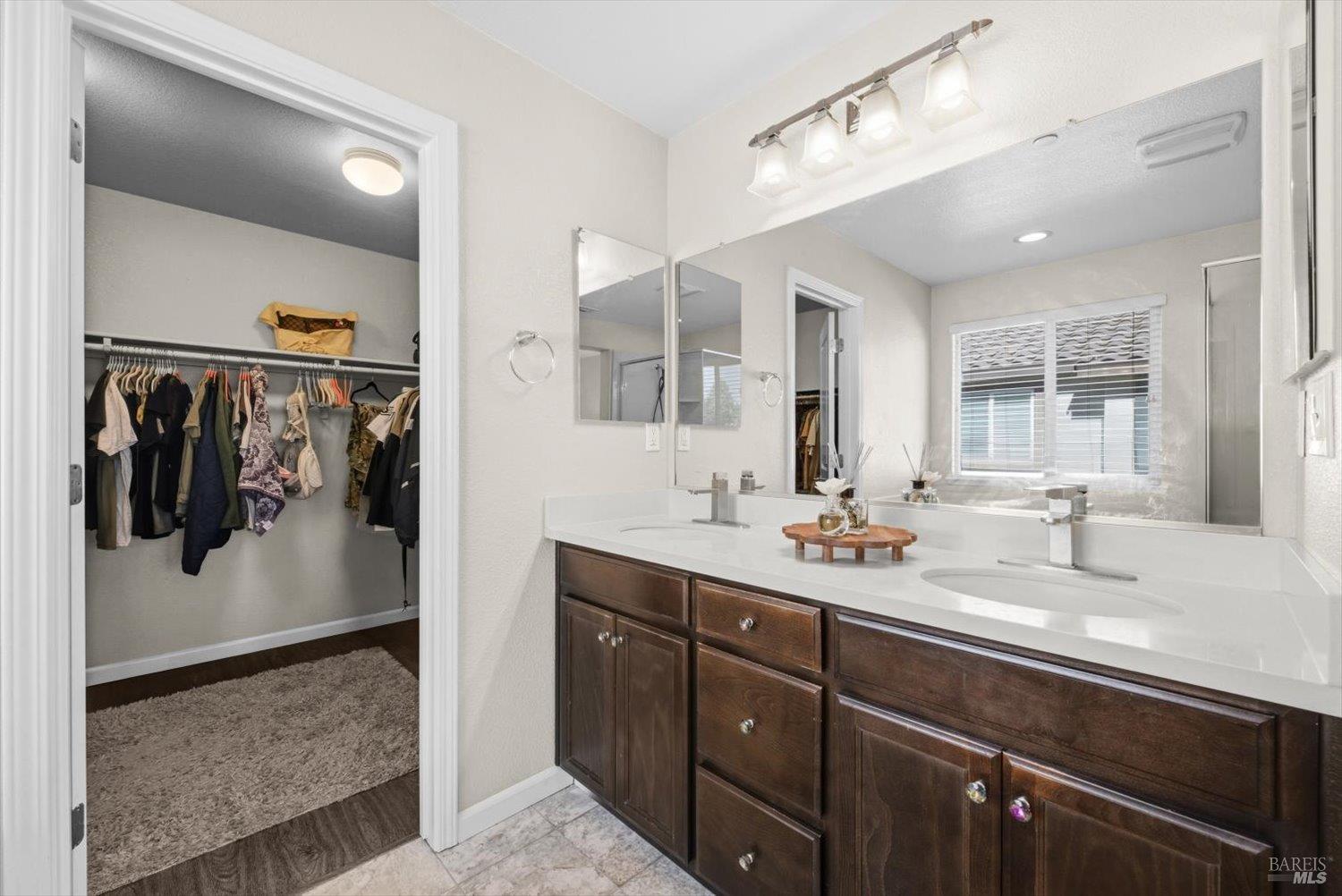 210 Heritage Lane Dixon CA 95620