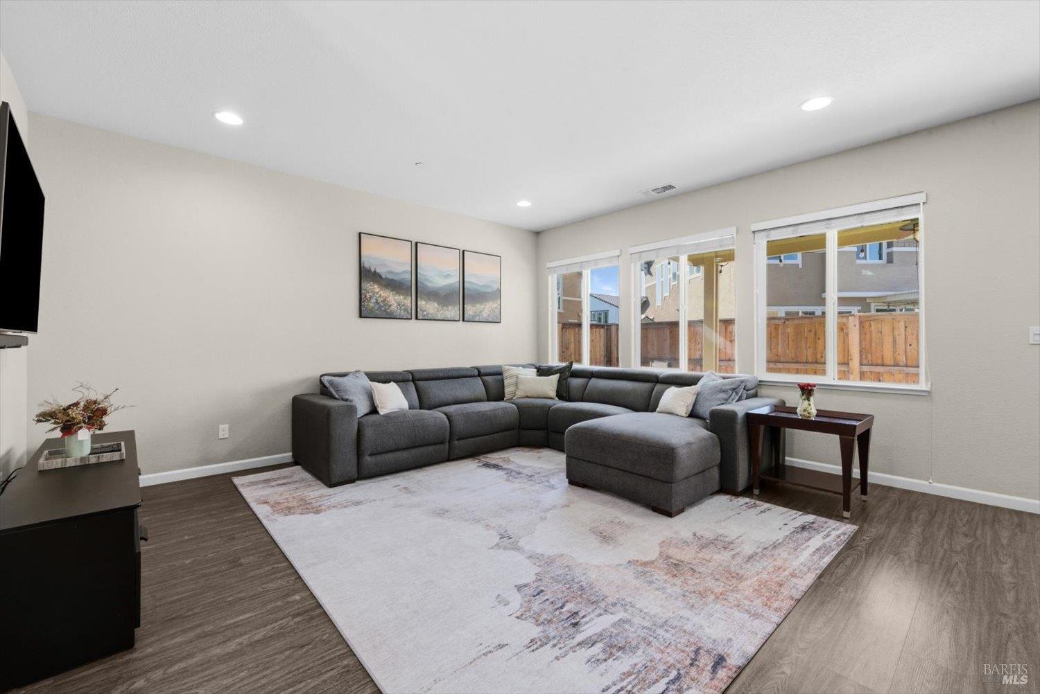 210 Heritage Lane Dixon CA 95620