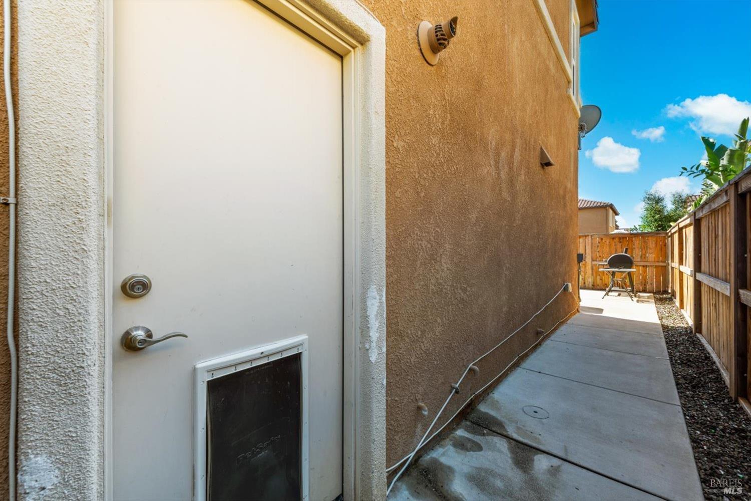 210 Heritage Lane Dixon CA 95620