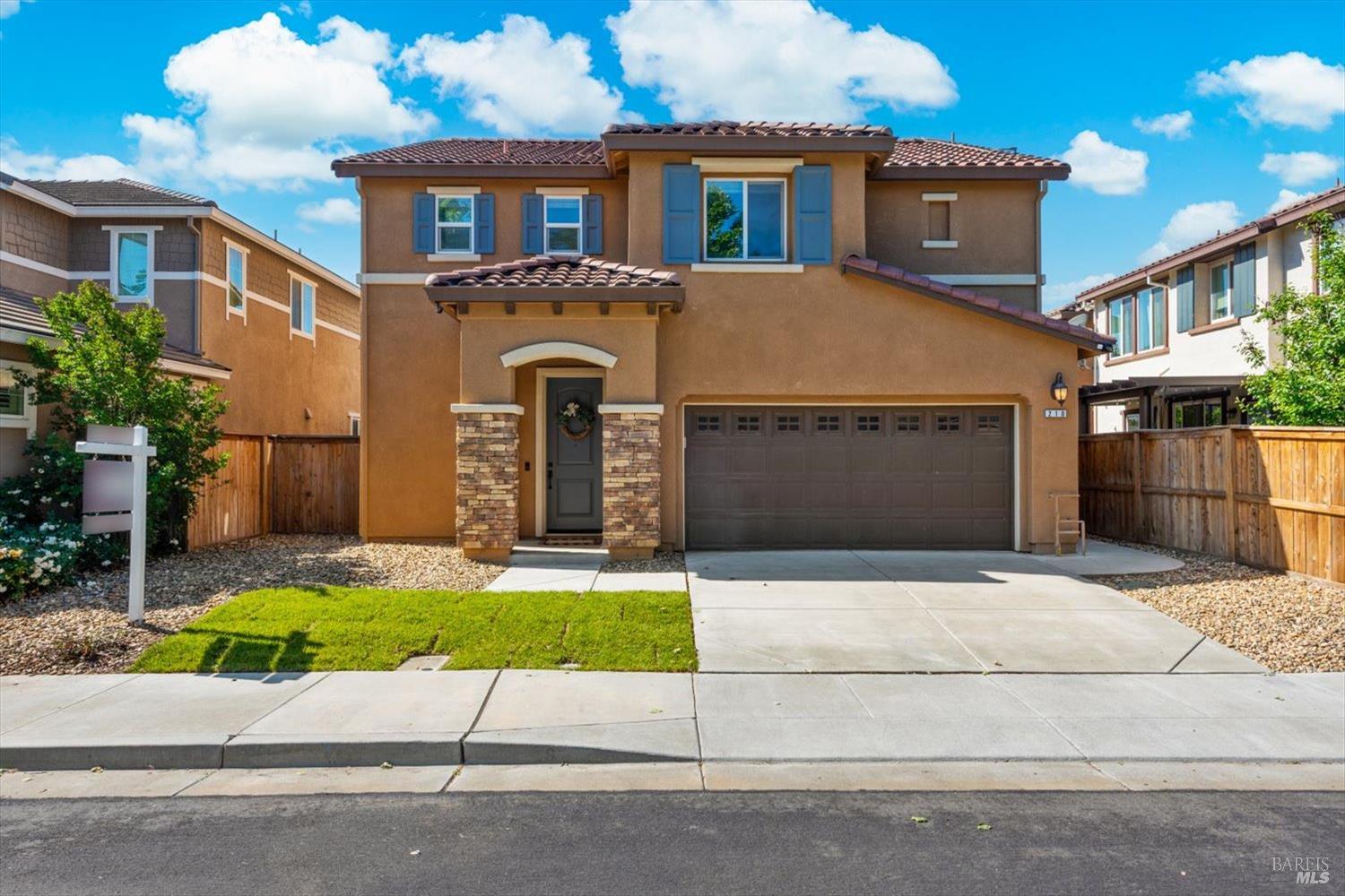 210 Heritage Lane Dixon CA 95620