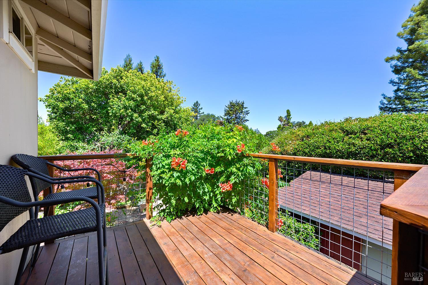 7350 Fircrest Avenue Sebastopol CA 95472