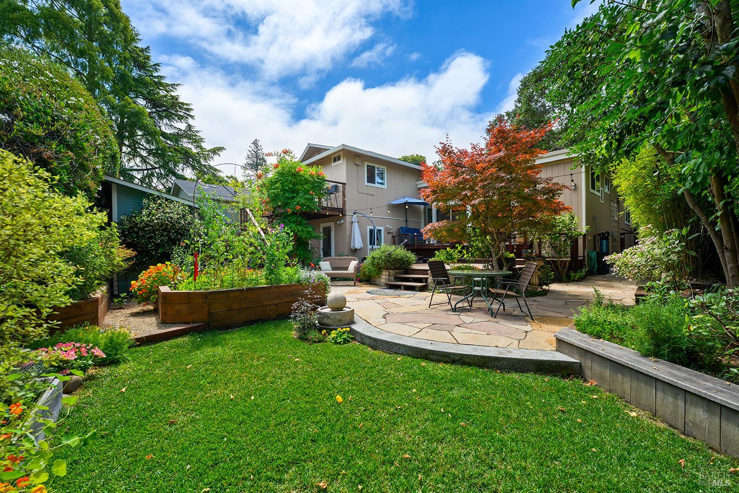 7350 Fircrest Avenue Sebastopol CA 95472