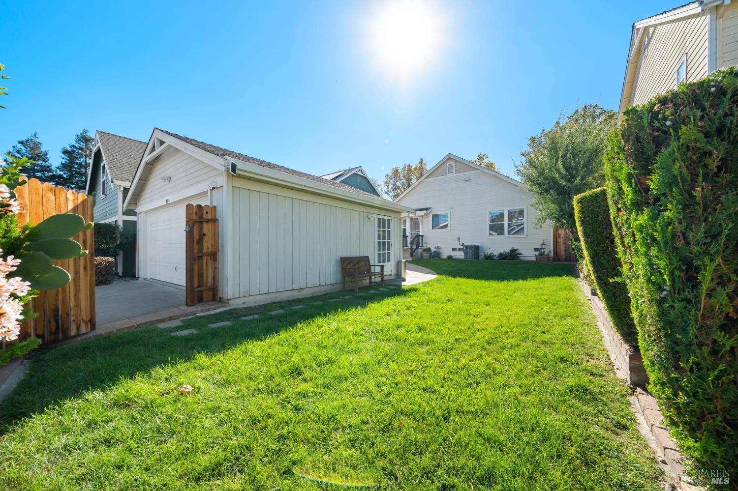 808 Bay Street Suisun City CA 94585