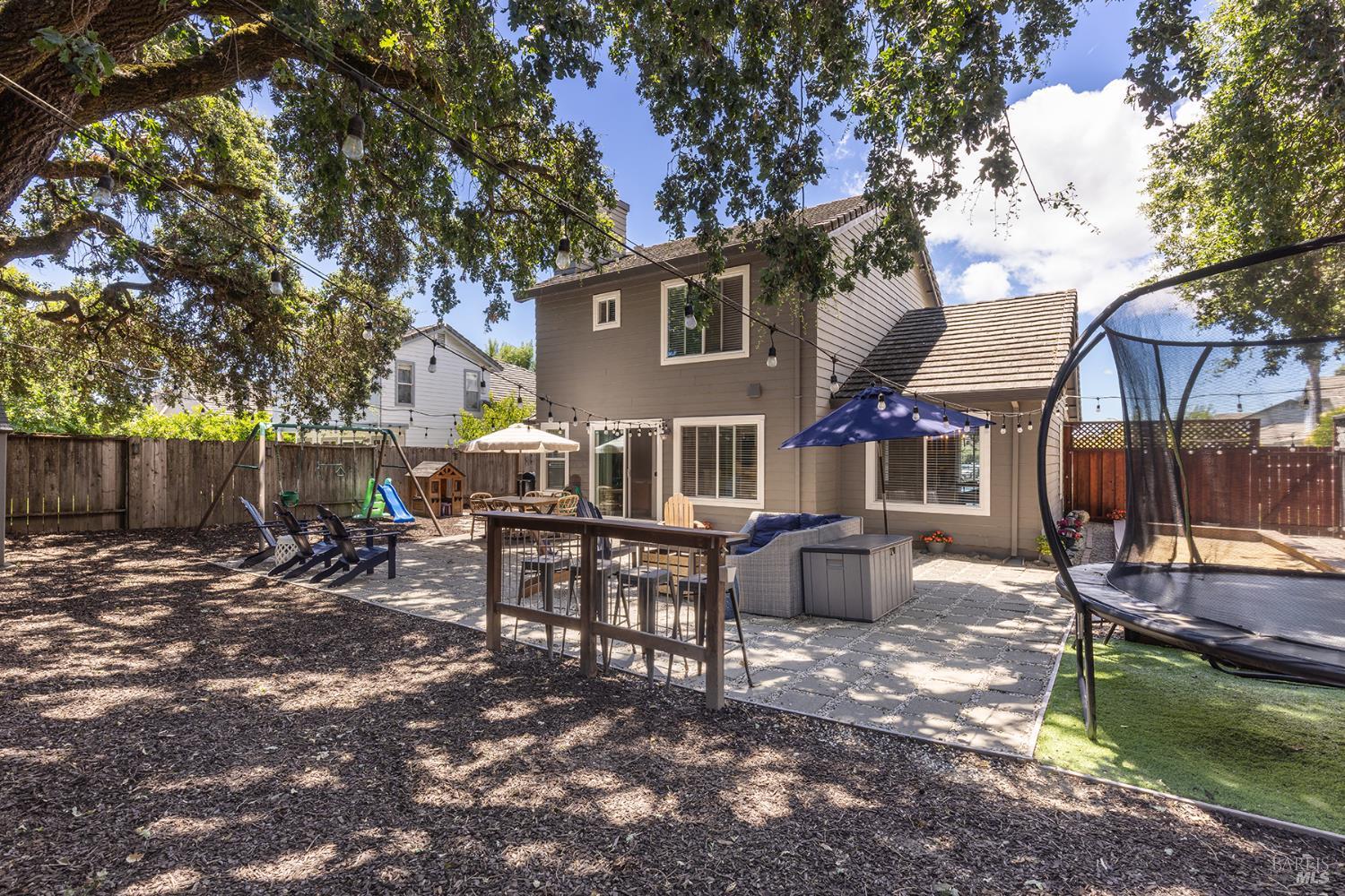 355 Pollard Way Windsor CA 95492
