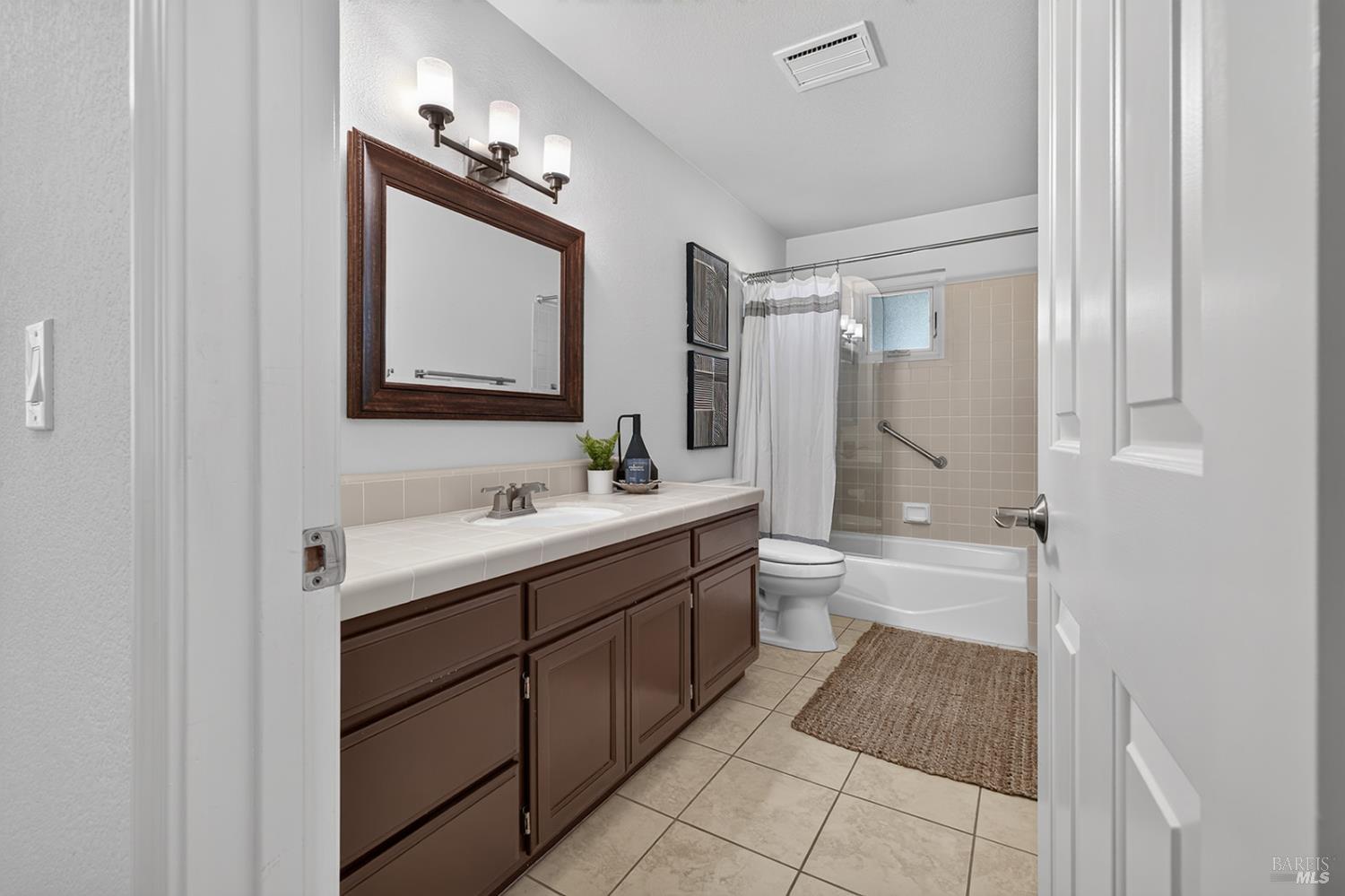 346 Singing Brook Circle Santa Rosa CA 95409