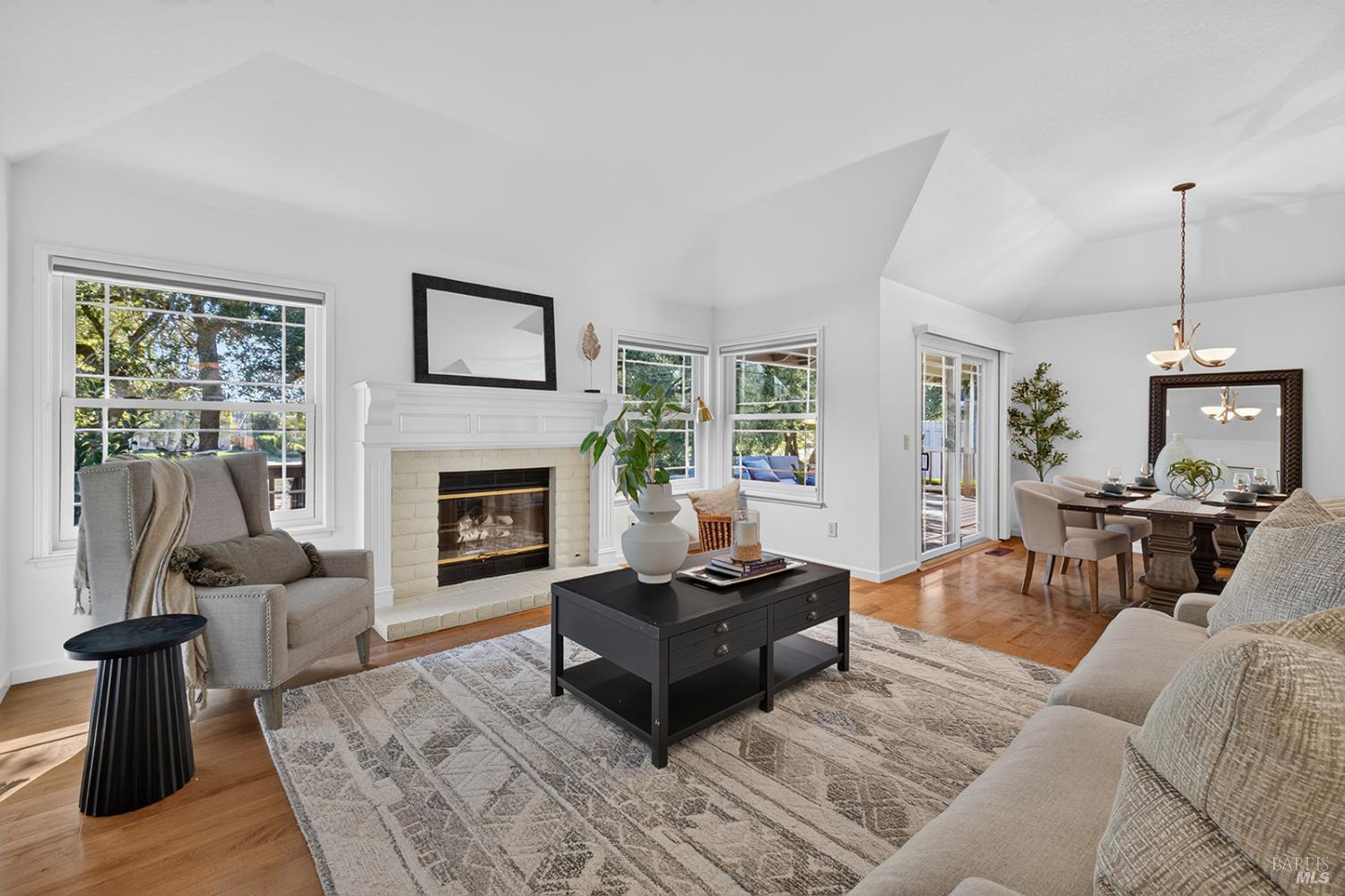 346 Singing Brook Circle Santa Rosa CA 95409