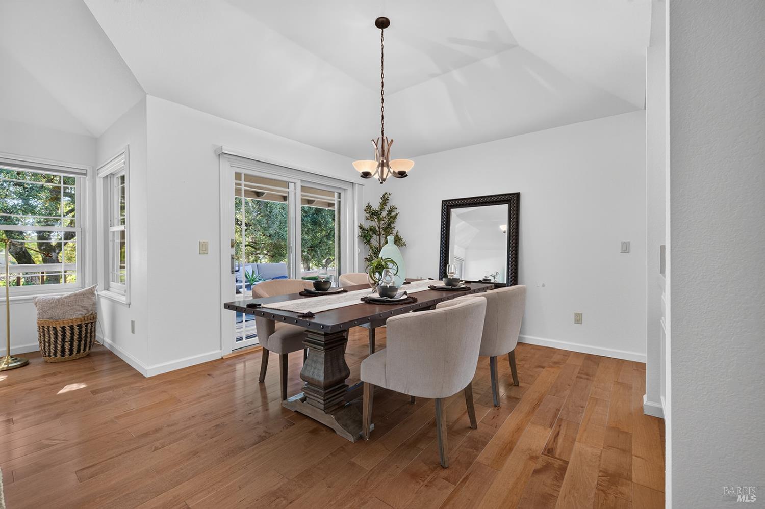 346 Singing Brook Circle Santa Rosa CA 95409