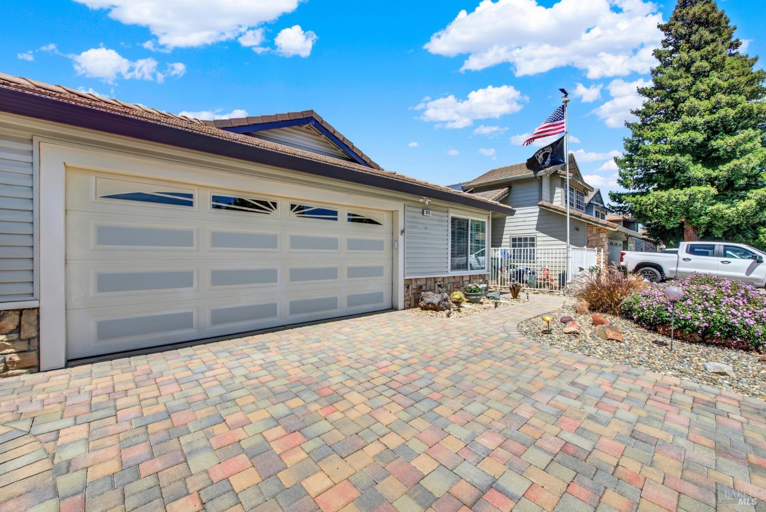 315 Regency Circle Vacaville CA 95687