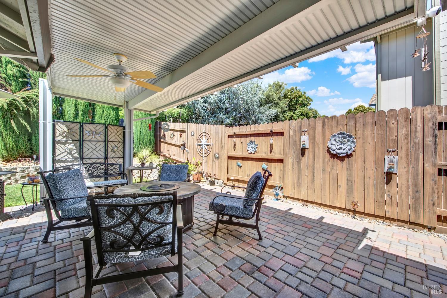 315 Regency Circle Vacaville CA 95687