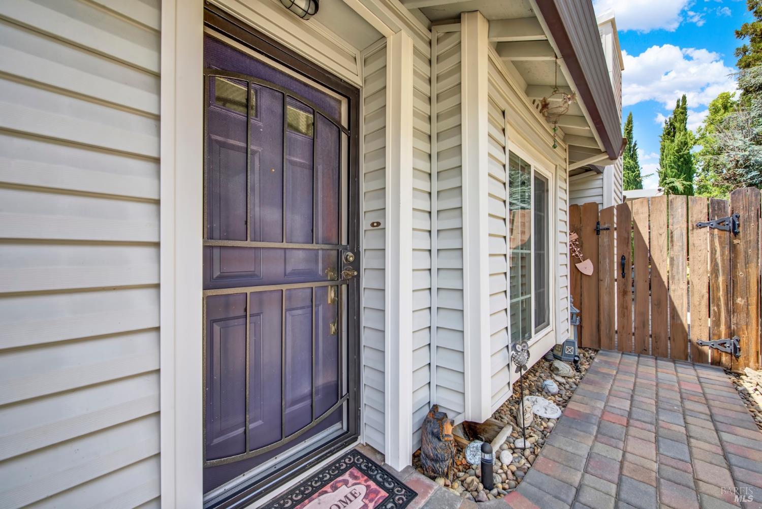 315 Regency Circle Vacaville CA 95687