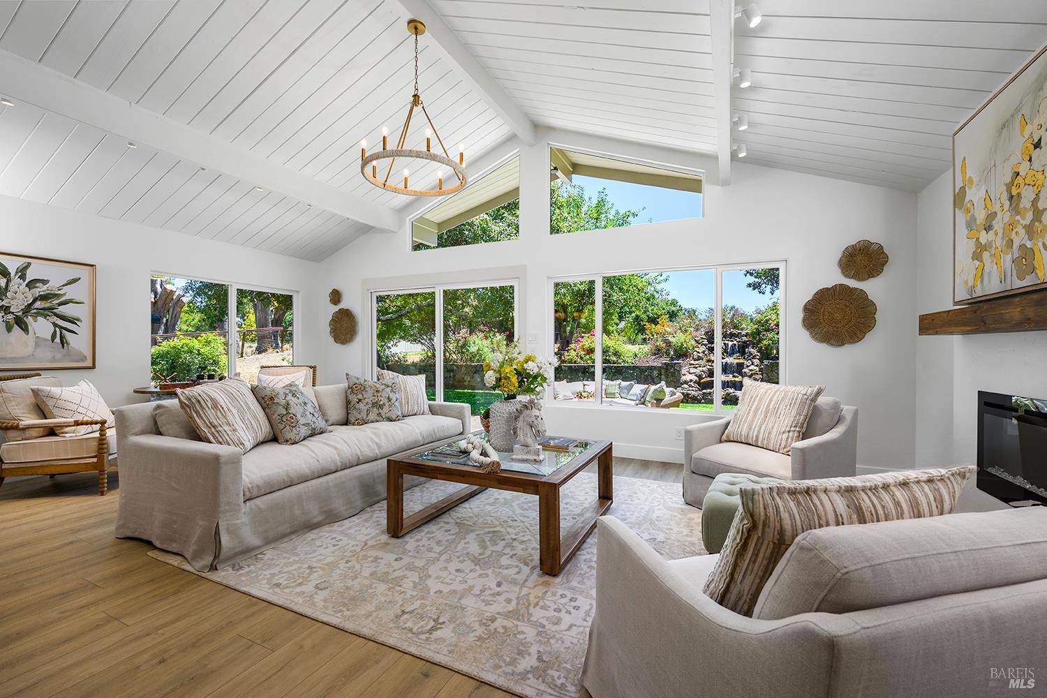 5975 Volkerts Road Sebastopol CA 95472