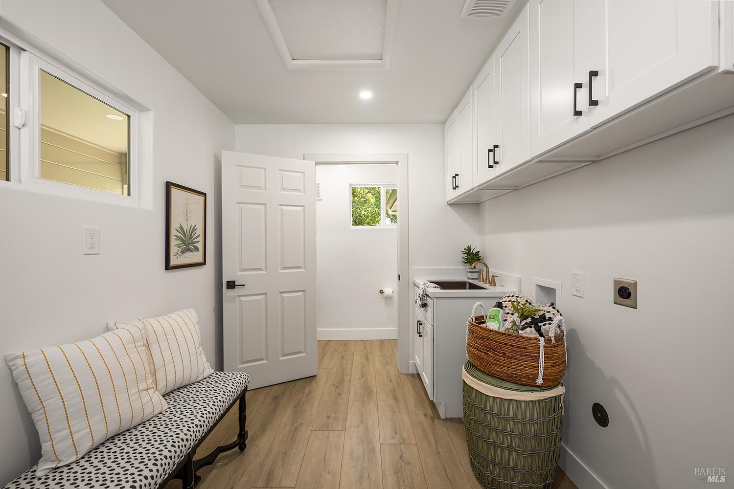5975 Volkerts Road Sebastopol CA 95472