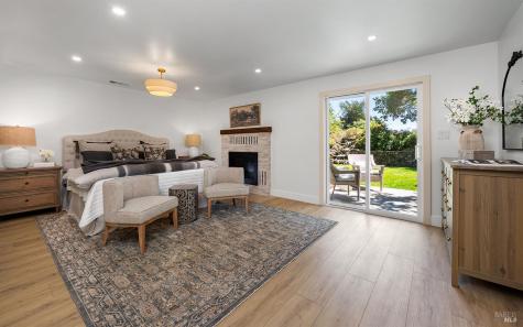 5975 Volkerts Road Sebastopol CA 95472