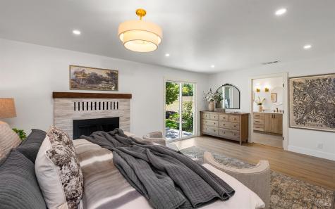 5975 Volkerts Road Sebastopol CA 95472