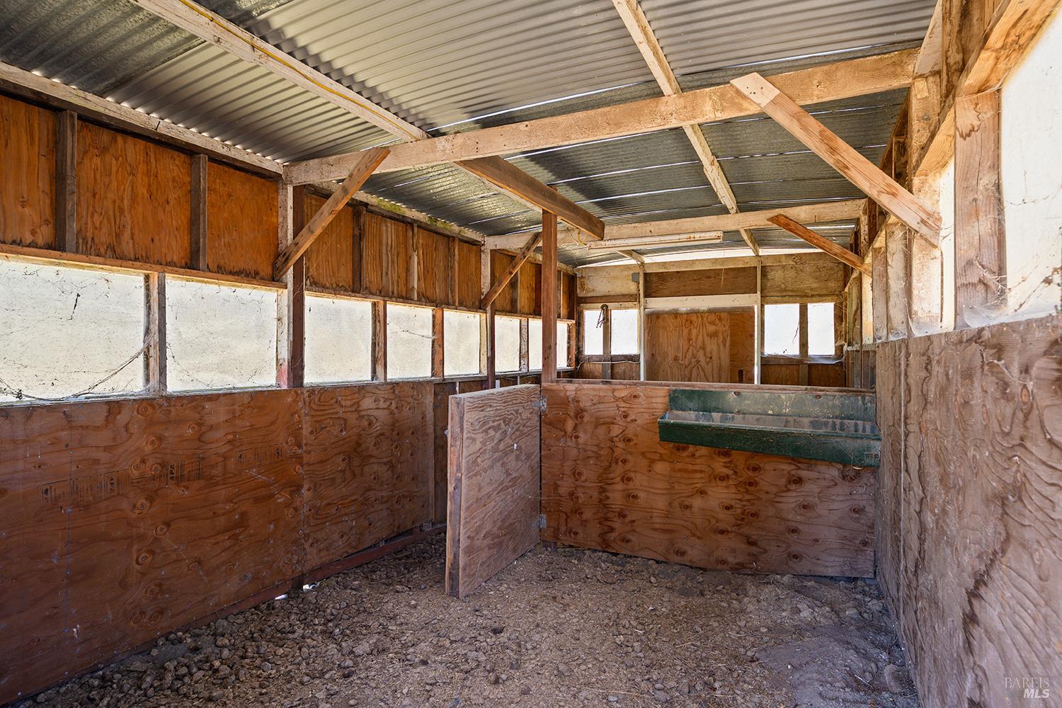 5975 Volkerts Road Sebastopol CA 95472