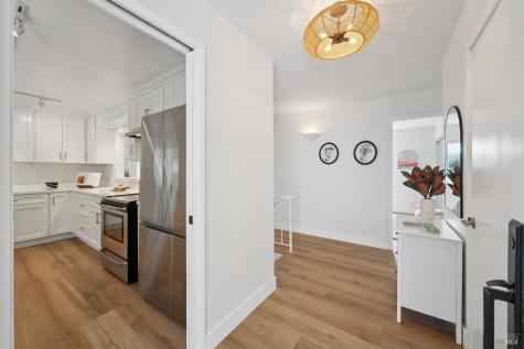116 Maywood Way San Rafael CA 94901