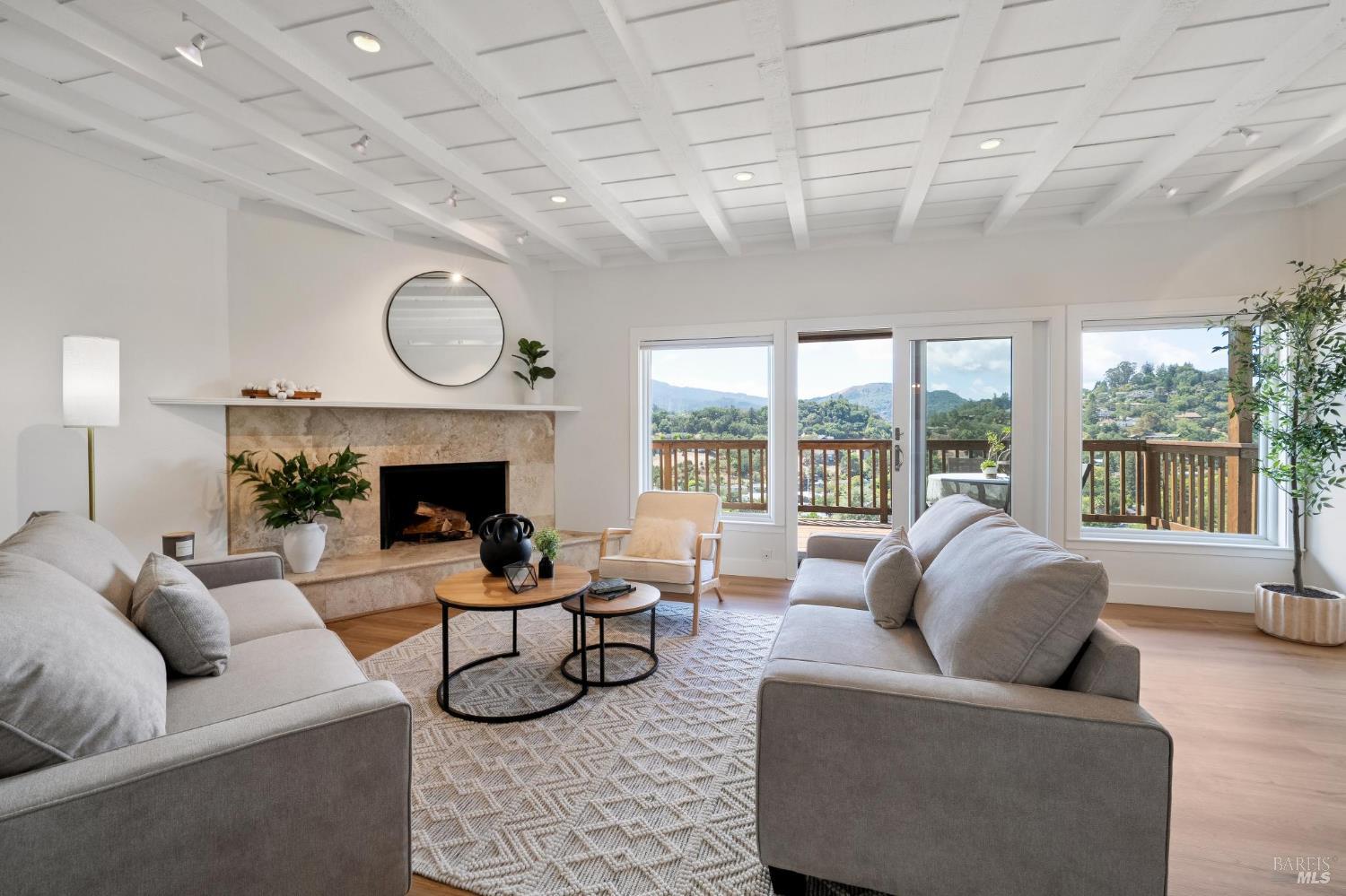 116 Maywood Way San Rafael CA 94901