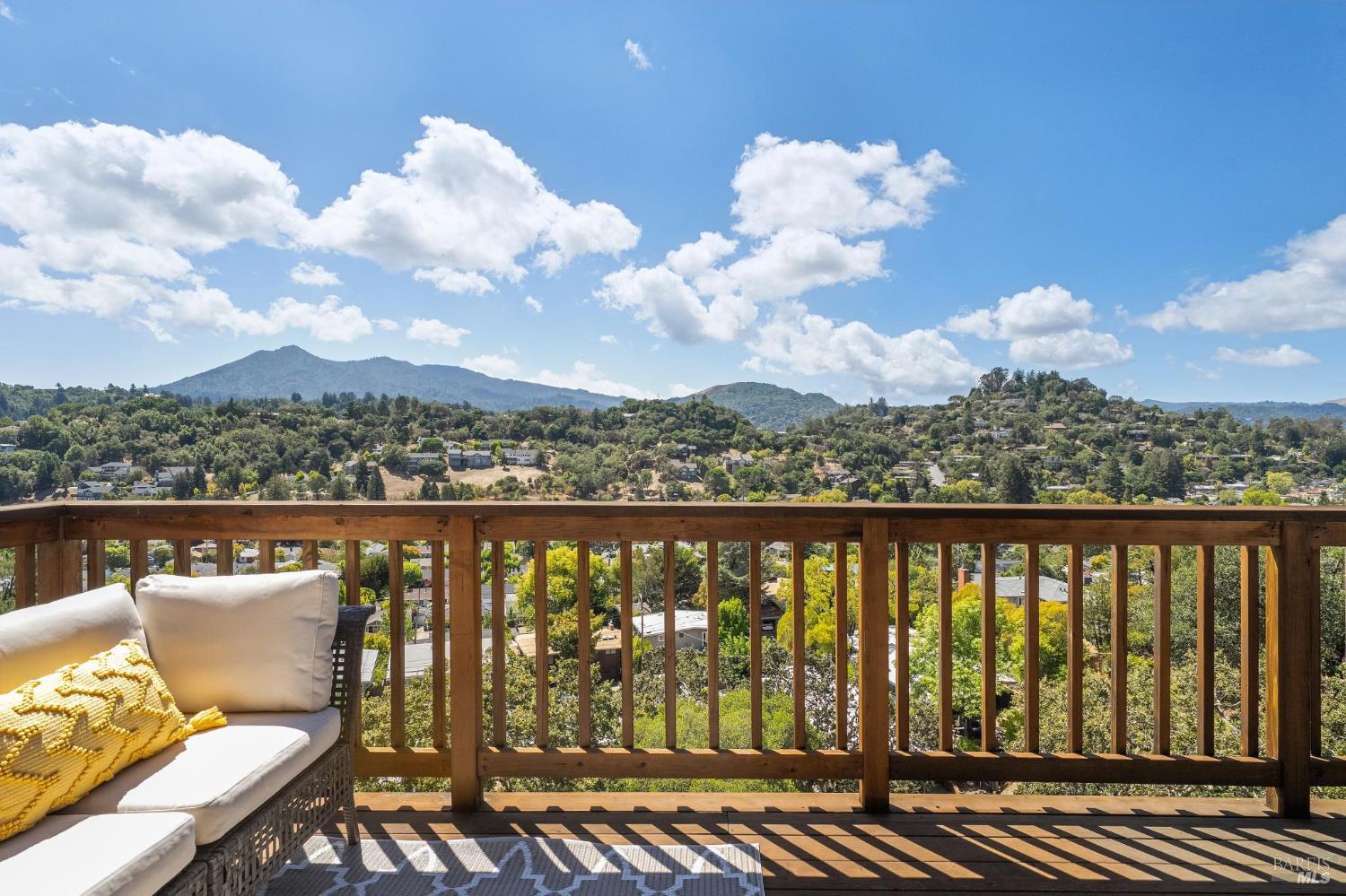 116 Maywood Way San Rafael CA 94901