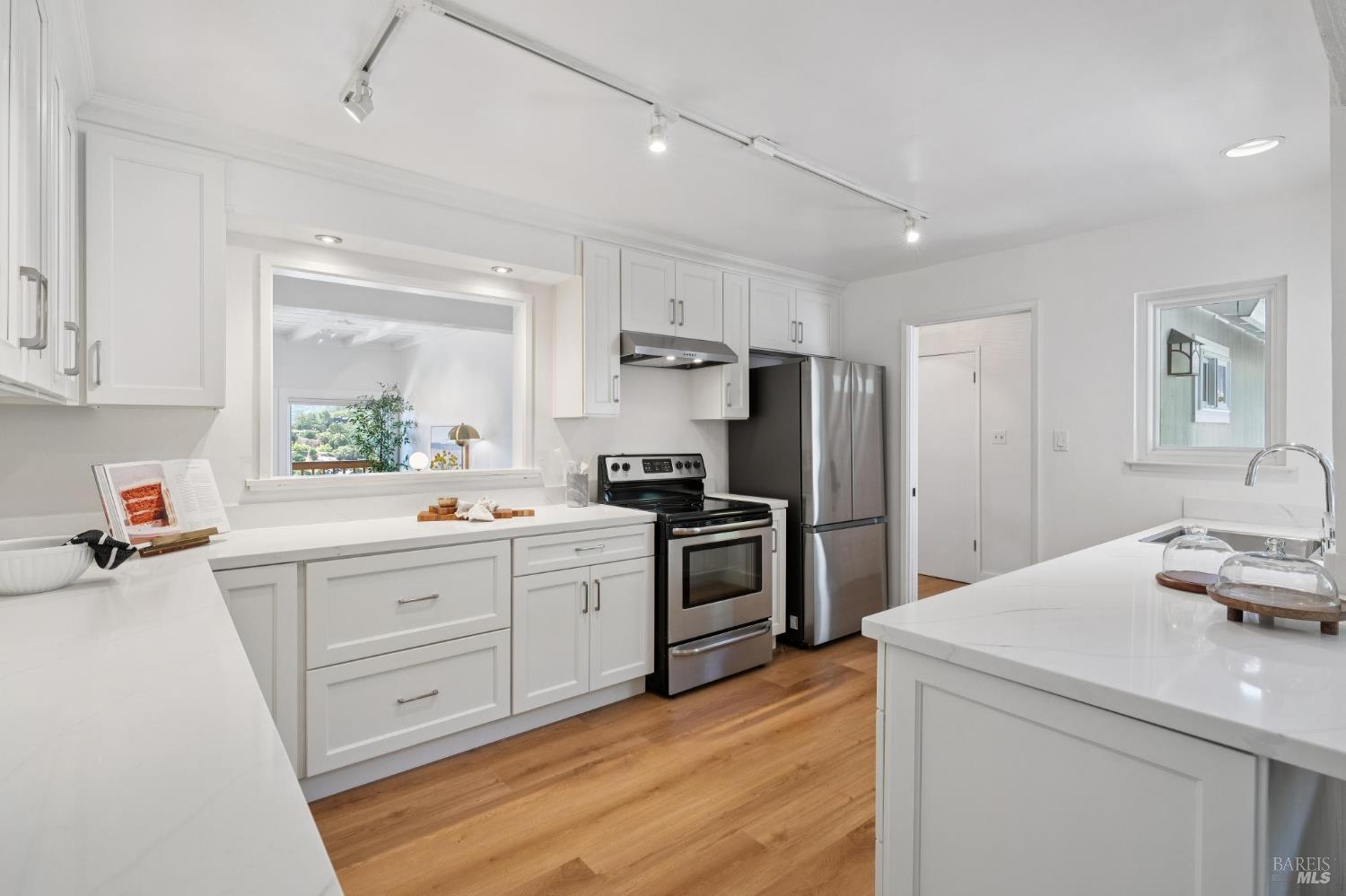 116 Maywood Way San Rafael CA 94901