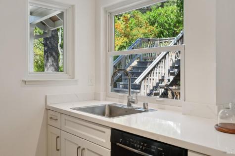116 Maywood Way San Rafael CA 94901