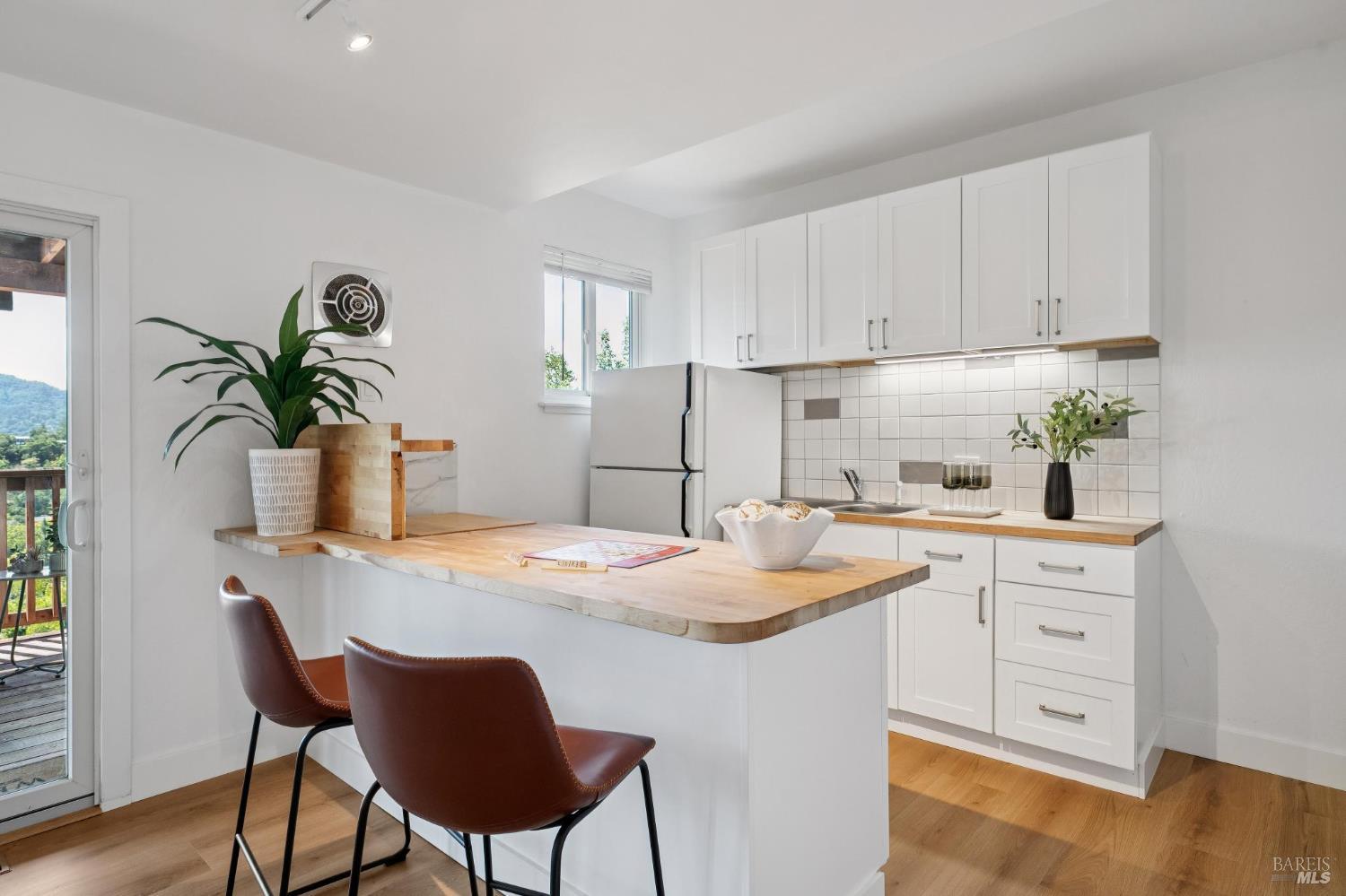 116 Maywood Way San Rafael CA 94901
