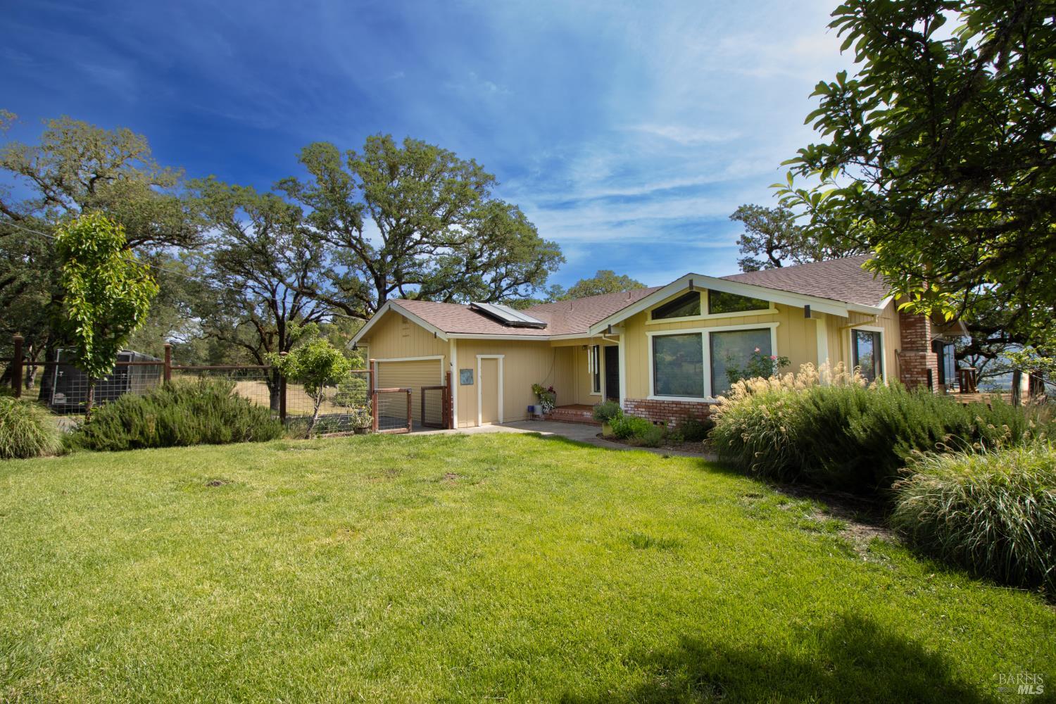 1321 Oak Knoll Drive Ukiah CA 95482
