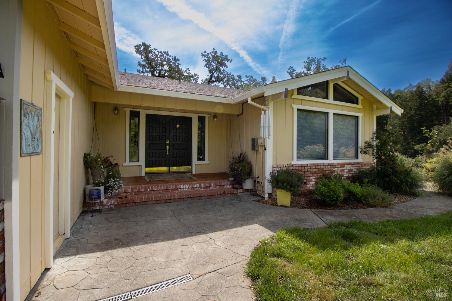 1321 Oak Knoll Drive Ukiah CA 95482