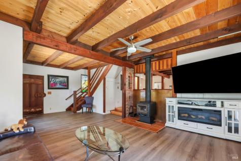 2713 Leslie Road Santa Rosa CA 95404