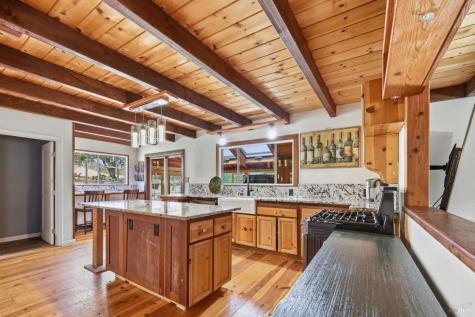 2713 Leslie Road Santa Rosa CA 95404
