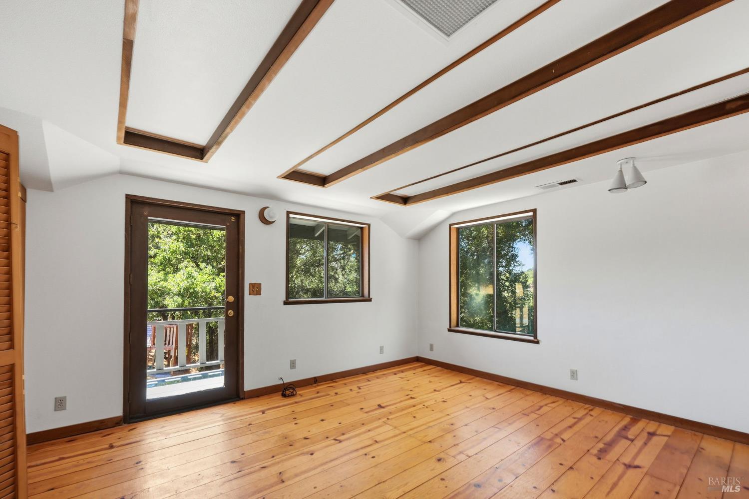 2713 Leslie Road Santa Rosa CA 95404
