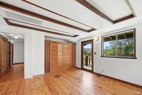 2713 Leslie Road Santa Rosa CA 95404