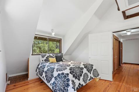 2713 Leslie Road Santa Rosa CA 95404
