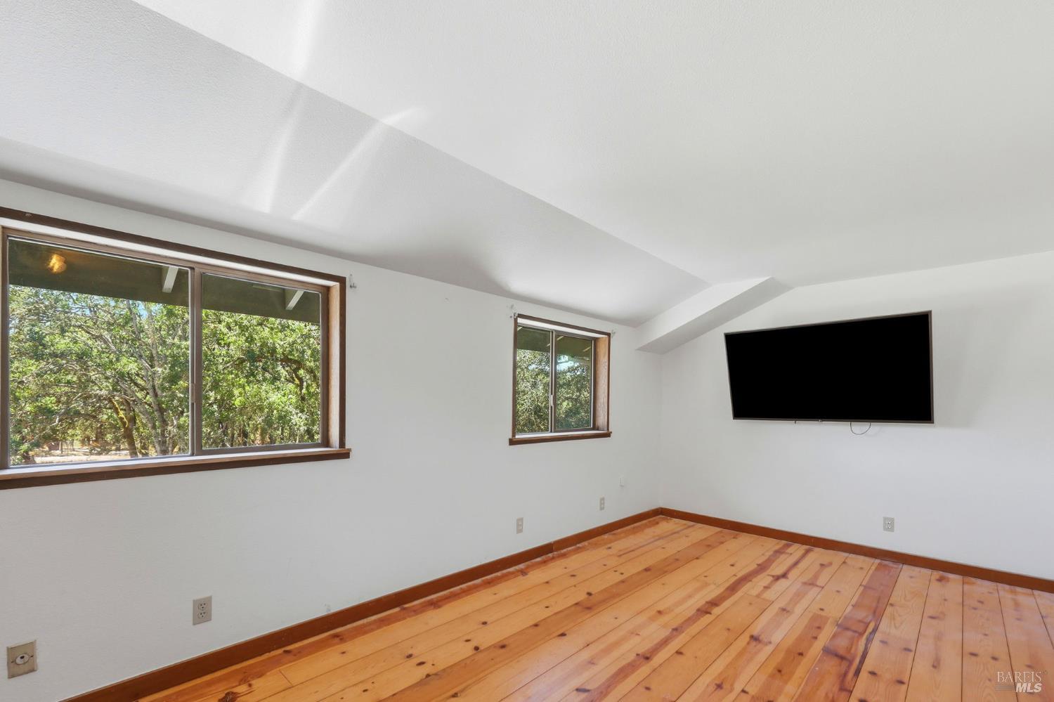 2713 Leslie Road Santa Rosa CA 95404